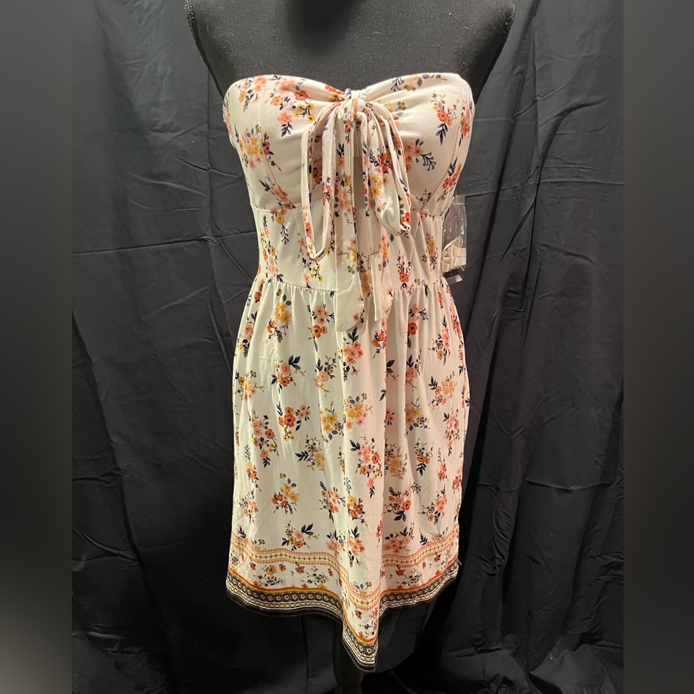 White floral strapless mini dress